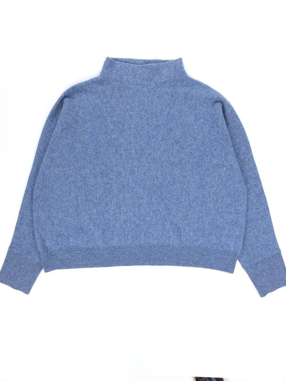 New Tahari 100% Cashmere Mock Neck Sweater Minimal Preppy Classic Old Money Boho